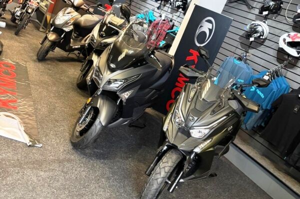 Motorcycle Dealership & Garage - Paisley Photo 9