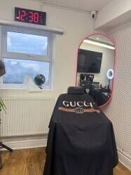 Title: 4.9★ Men’s Barbershop for Sale – All Included Photo 10