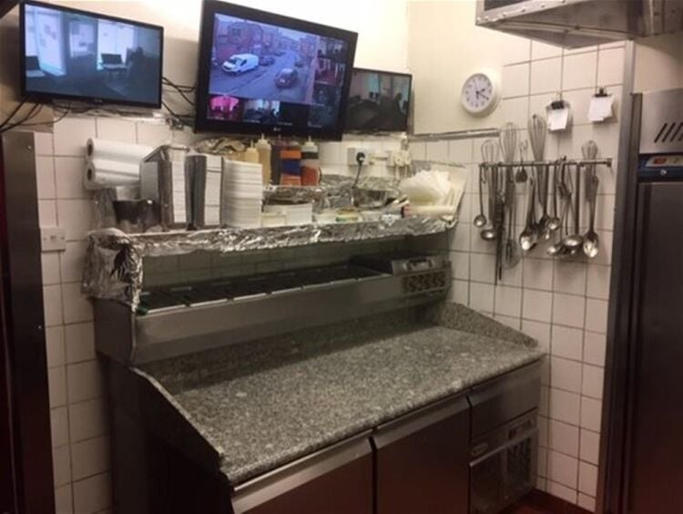 Long Leasehold Italian and Hot Food Takeaway with Accommodation – Chorley