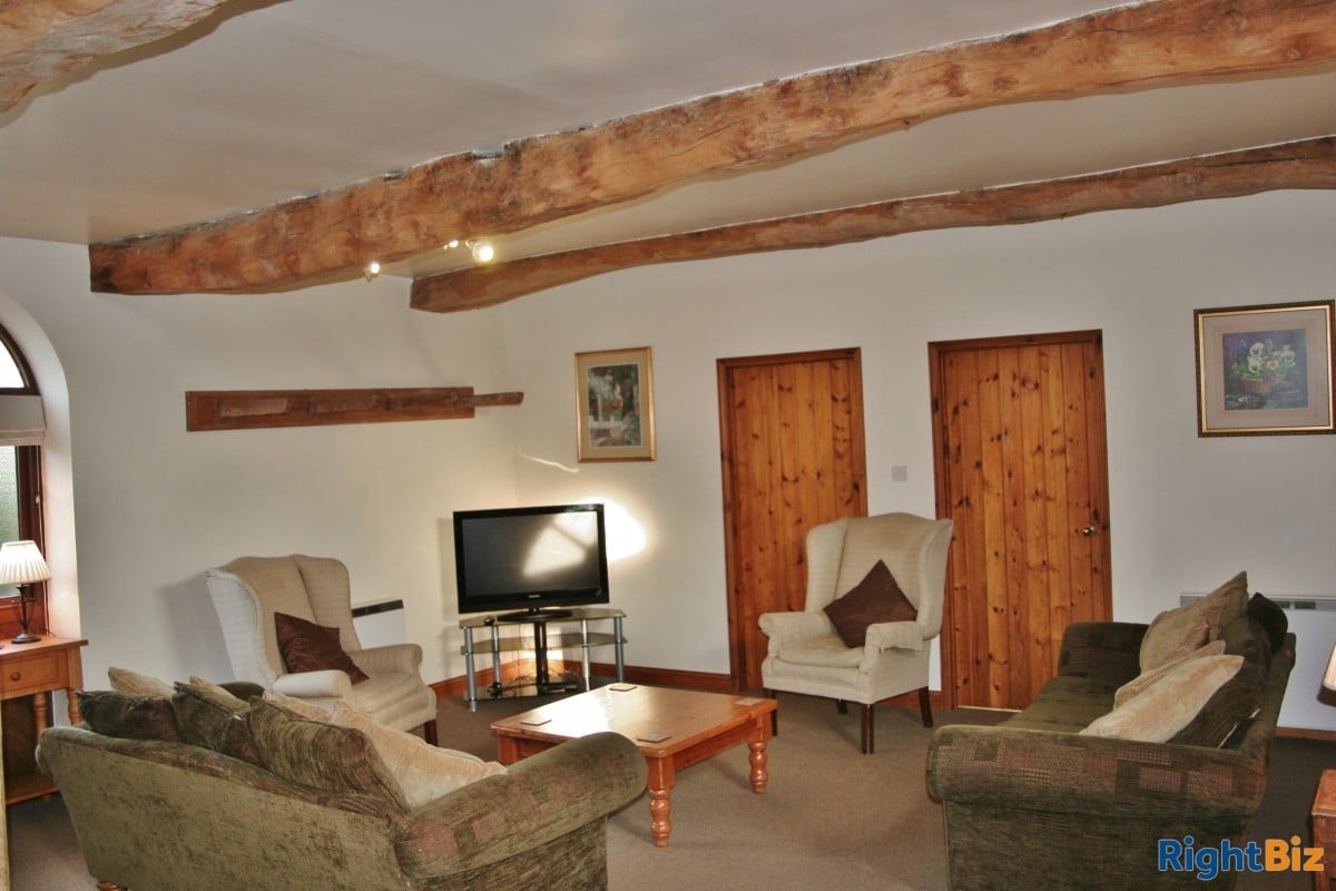 HOLIDAY COTTAGE COMPLEX IN THE HEART OF THE NORFOLK BROADS Photo 5