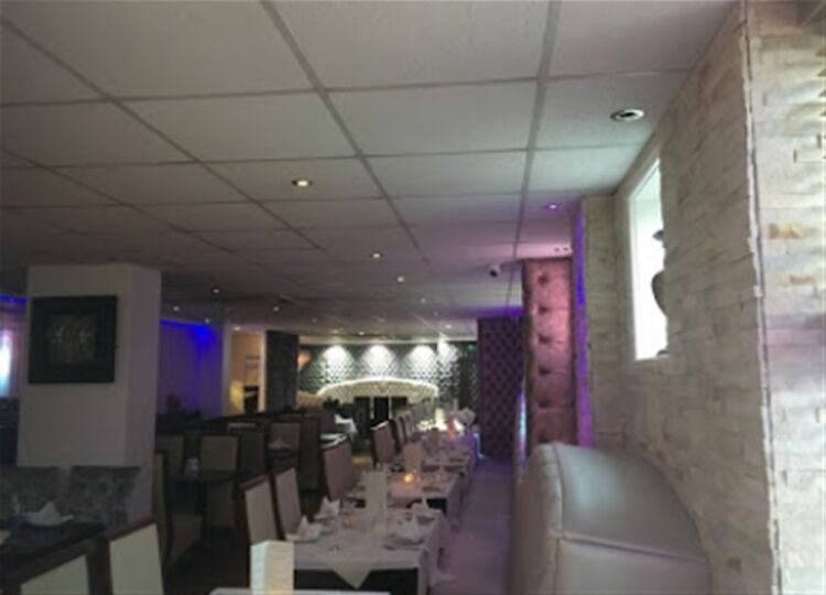 FULLY LICENSED FINE DINING INDIAN RESTAURANT IN WARRINGTON CHESHIRE Photo 5