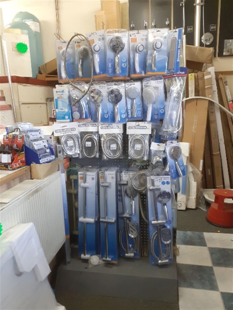 PLUMBING SUPPLIES TO THE TRADE & PUBLIC ON CANVEY ISLAND Photo 5