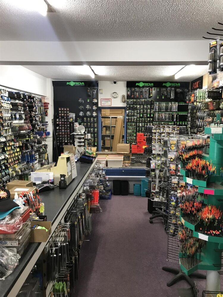 RETAIL ANGLING SUPPLIES EMPORIUM IN BURTON ON TRENT Photo 5