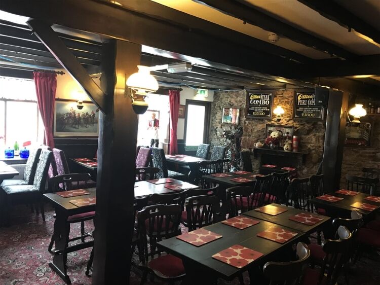 SEASIDE VILLAGE PUBLIC HOUSE & RESTAURANT NEAR TORQUAY