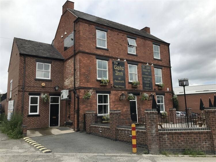 FREEHOLD VILLAGE PUBLIC HOUSE IN NOTTINGHAMSHIRE