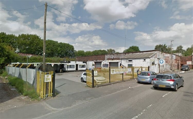 THRIVING HAND CAR WASH & VALETING CENTRE IN BLACKBURN