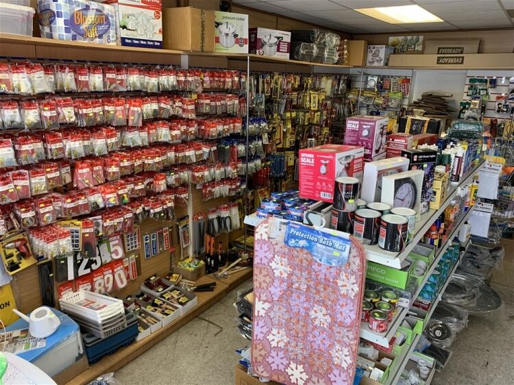 RETAIL DISCOUNT SUPERSTORE IN KINGSTON UPON HULL