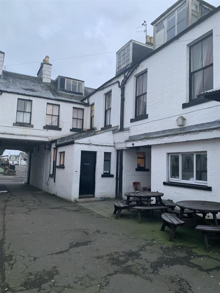 IMPRESSIVE FREEHOLD HOTEL/BAR & RESTAURANT IN CASTLE DOUGLAS TOWN CENTRE Photo 5