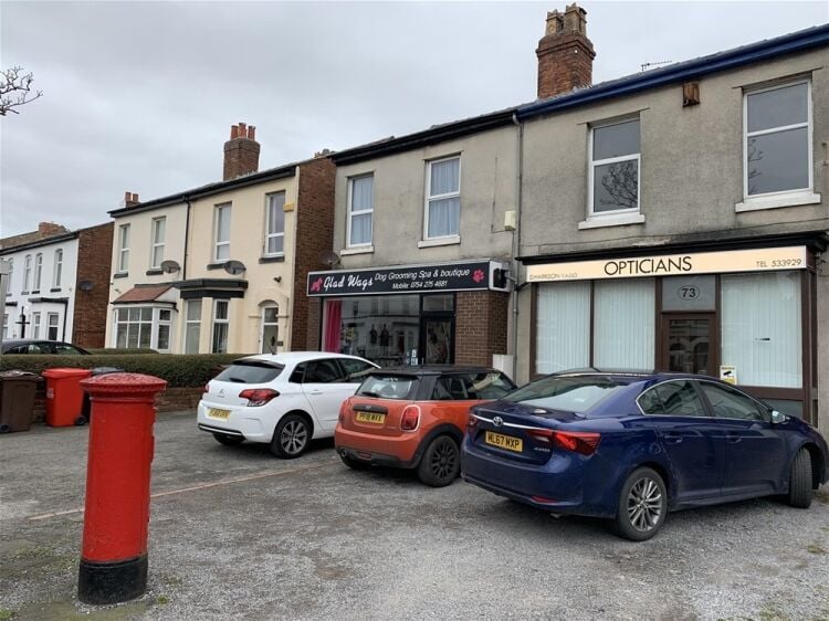 POPULAR DOG GROOMING SALON & RETAIL ACCESSORIES IN SOUTHPORT