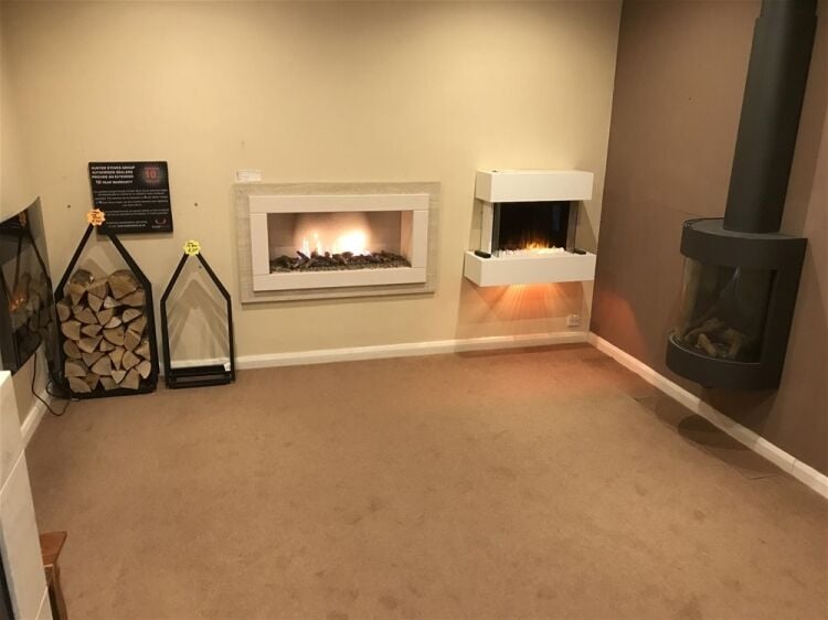DOMESTIC FIRES/STOVES & SURROUNDS SUPERSTORE IN WAKEFIELD CITY CENTRE Photo 5