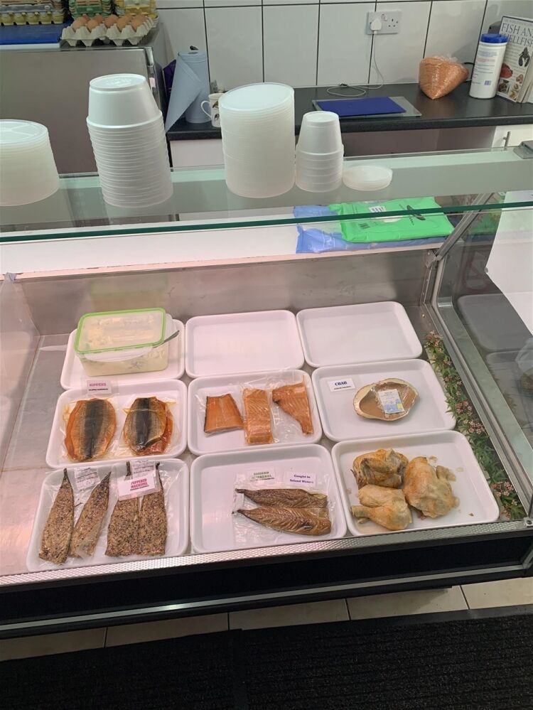 FREEHOLD TRADITIONAL FISHMONGER IN ALVA TOWN CENTRE