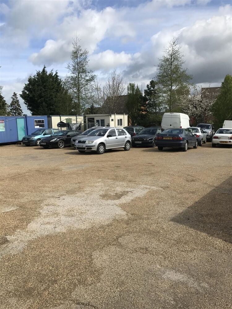 THRIVING MOT TESTING & REPAIRS CENTRE IN TOWCESTER