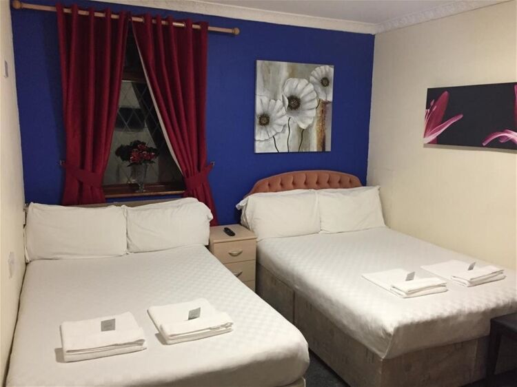 LICENSED FREEHOLD BED & BREAKFAST GUEST HOUSE IN BLACKPOOL Photo 5