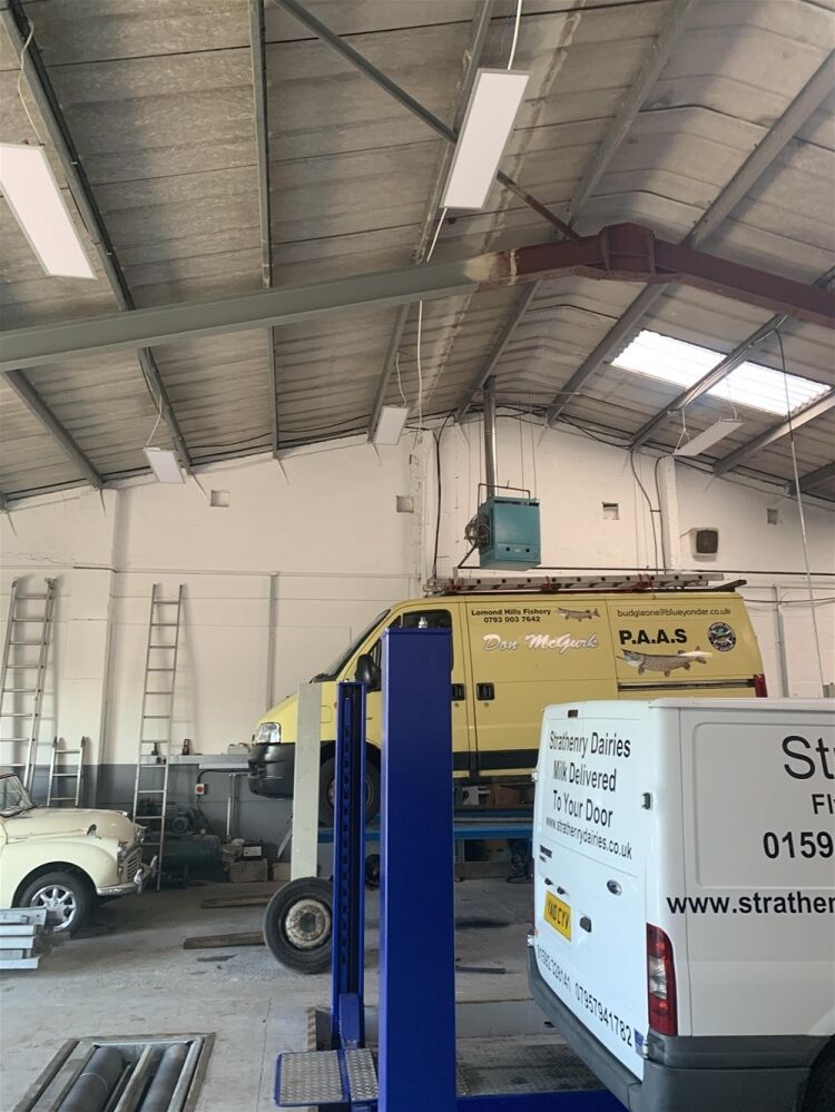 MOT TESTING & REPAIRS CENTRE IN GLENROTHES Photo 5