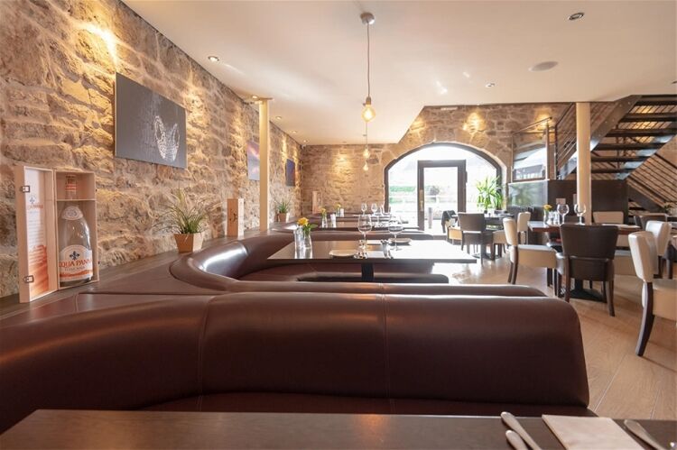 STUNNING TOWN CENTRE LICENSED ITALIAN RESTAURANT IN THE CENTRAL LOWLANDS OF SCOTLAND