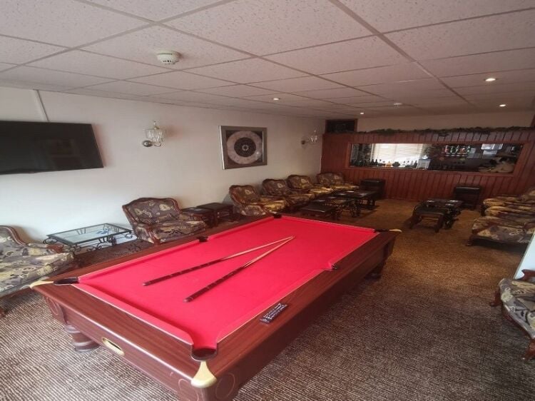 Well established licenced hotel for sale.