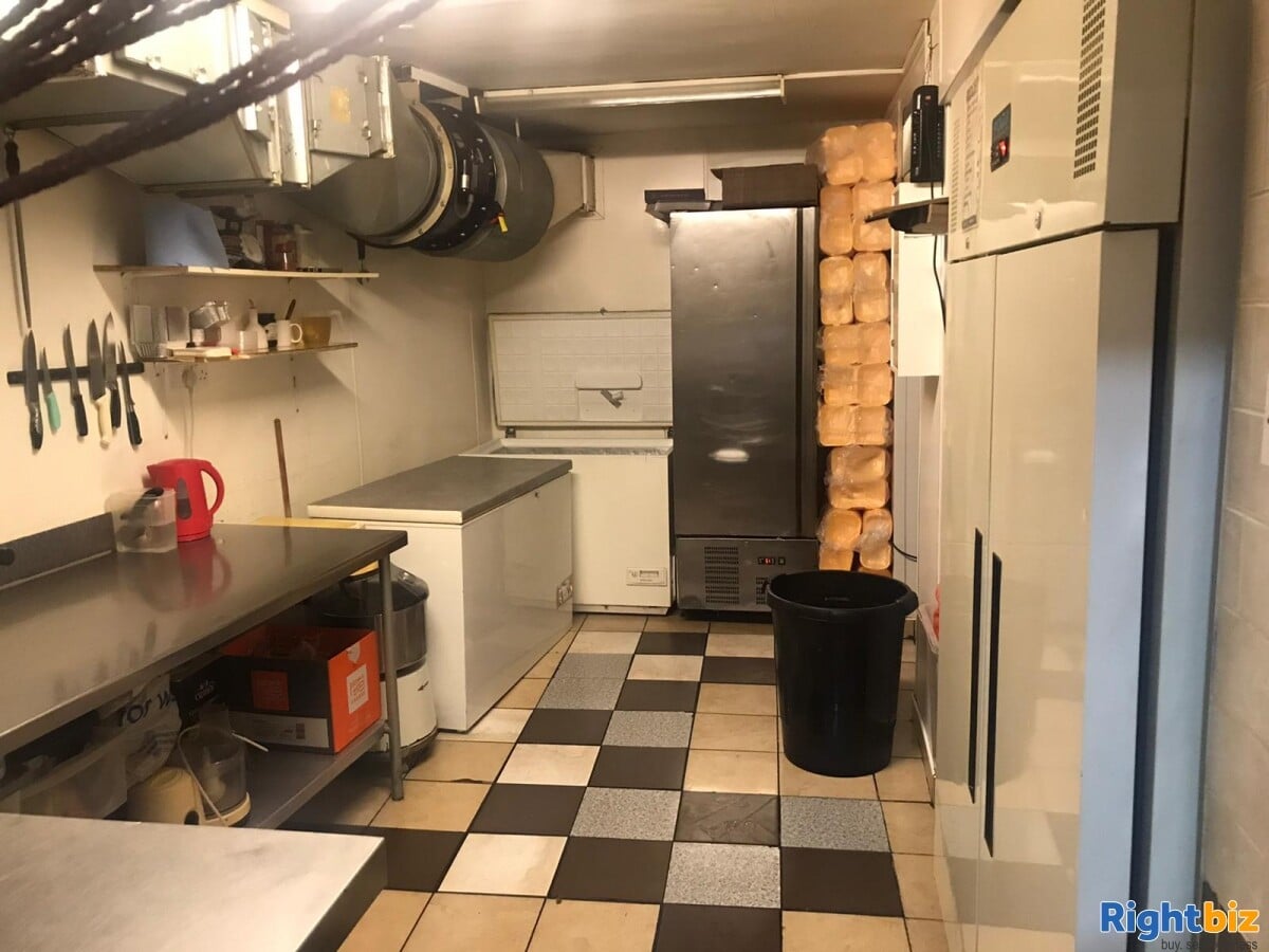 Leasehold Turkish restaurant for sale Photo 5