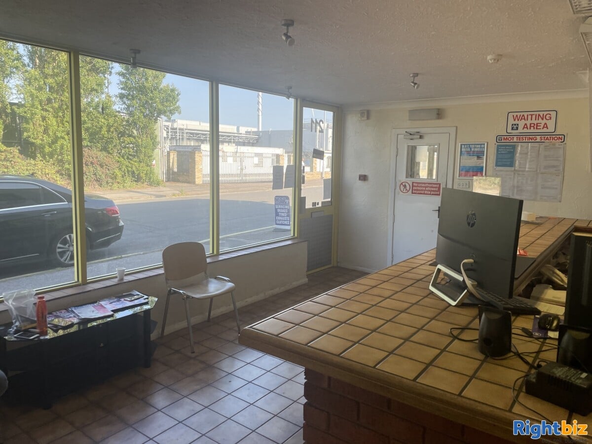 Successful mot station lease for sale in Suffolk Photo 5