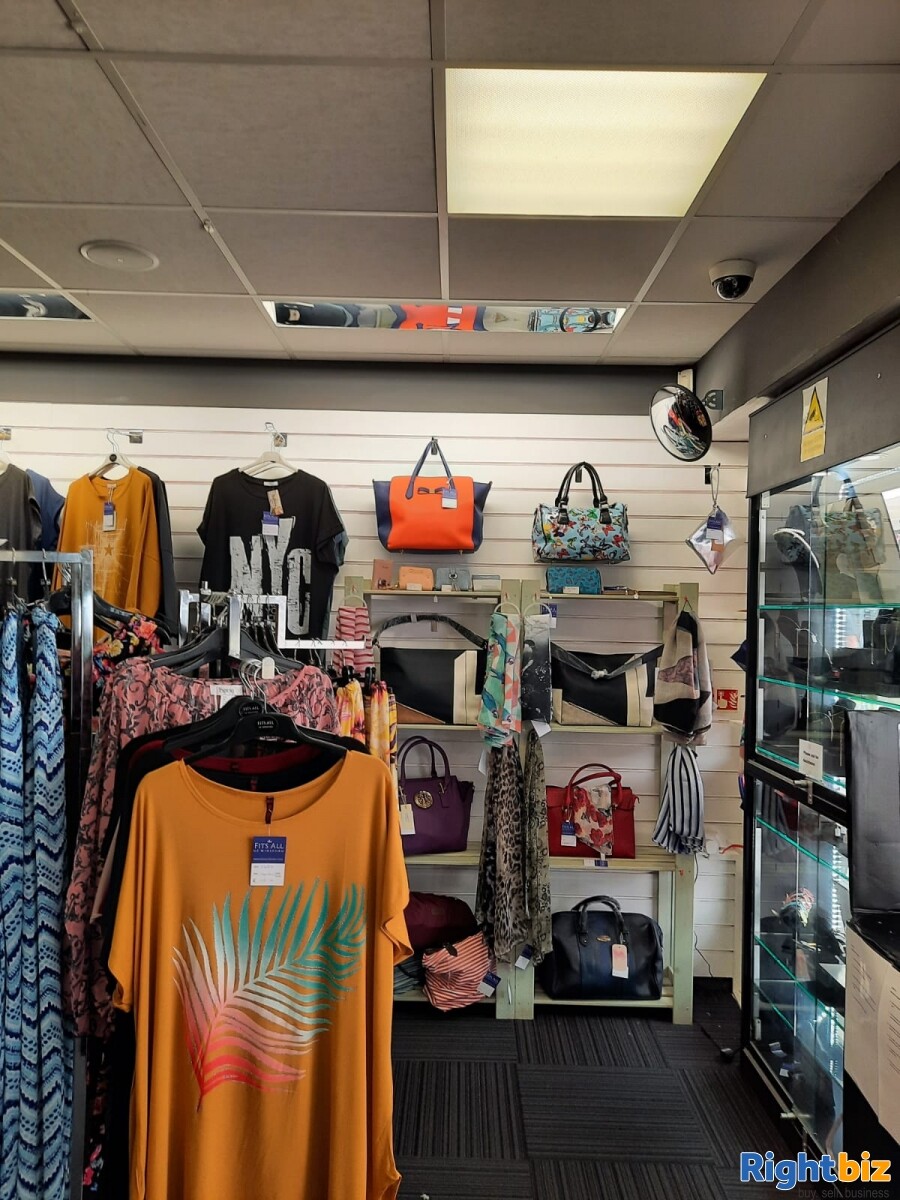 Leasehold clothes shop for sale Winsford Cheshire