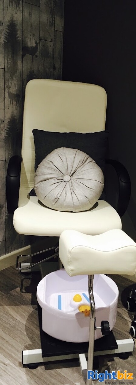 Final reduction for quick sale!  Award-winning beauty salon and training academy Photo 5