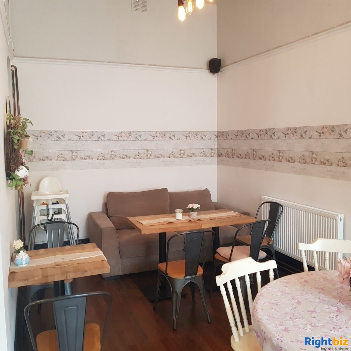Cafe bistro for sale in Wolverhampton Photo 5