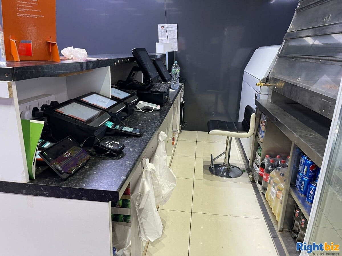 Fast Food Takeaway - Chicken / Pizza & Delivery Restaurant for sale in Stockport