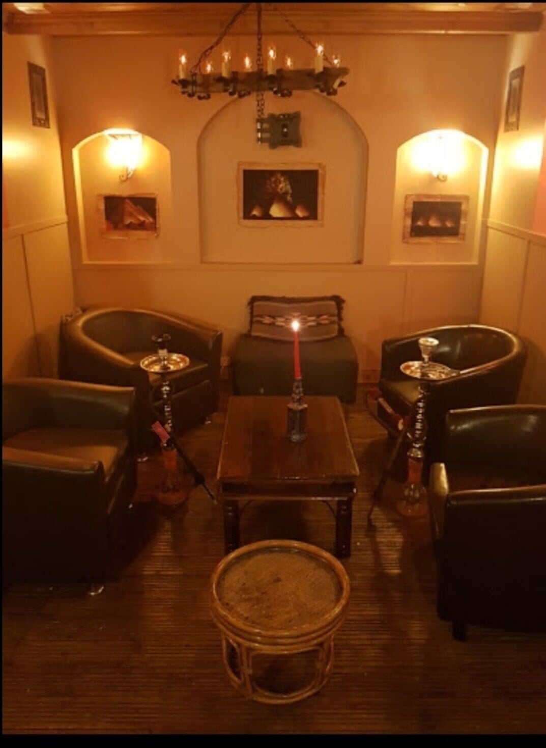 Lease for licensed Restaurant/shisha coffee shop/takeaway/cafe with upstairs accommodation Photo 2