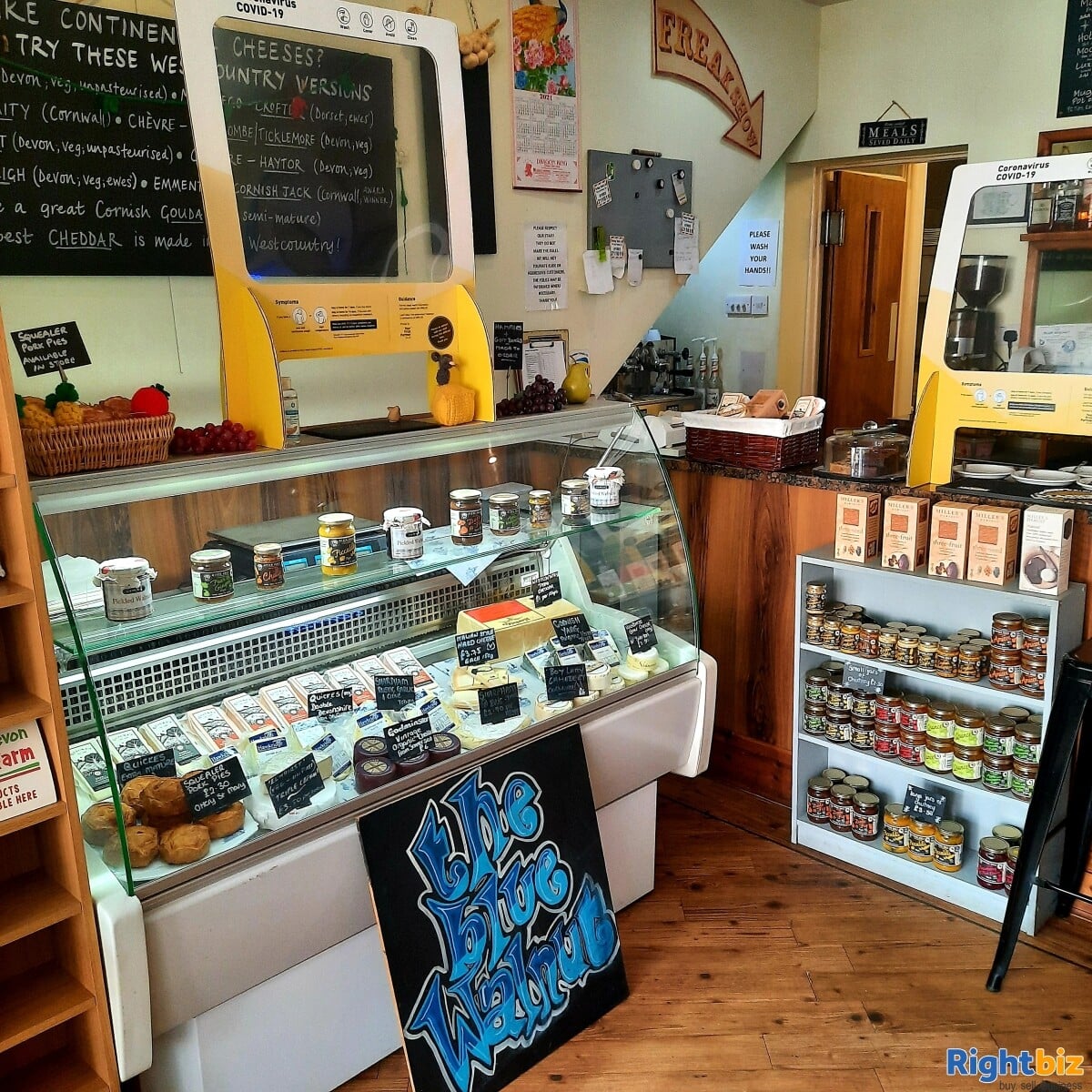 Licensed Cafe Bar & Cinema Photo 5