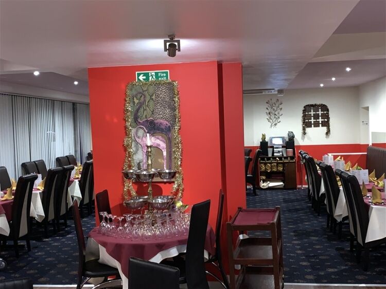 LICENSED RESTAURANT popular village location close to DOVER Photo 5
