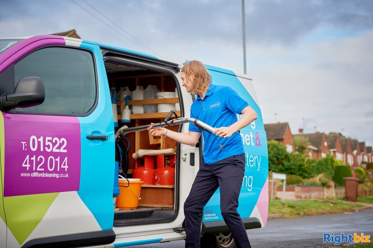 Oven, Carpet & Upholstery Cleaning Services in Lincoln  and Surrounding Areas