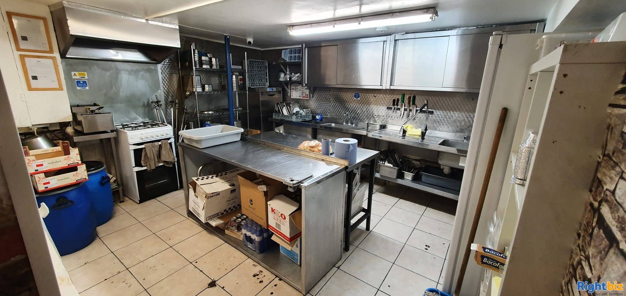 GRILL HOUSE AND TAKEAWAY, CENTRAL LONDON, EC1 Photo 5