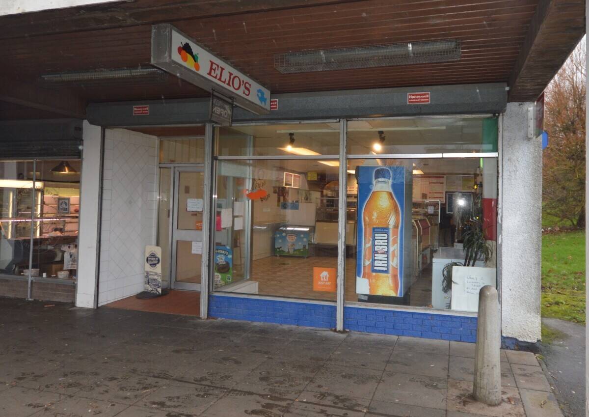Popular traditional Fish and Chip Shop for sale in Glenrothes. (ref 1437) Photo 4