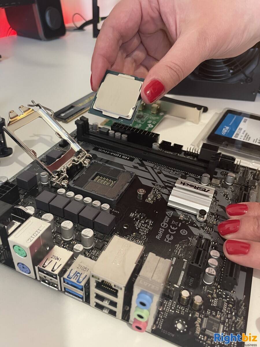 For Sale Is a Successful Computer Repair Business Covering Surrey and Hampshire Photo 5