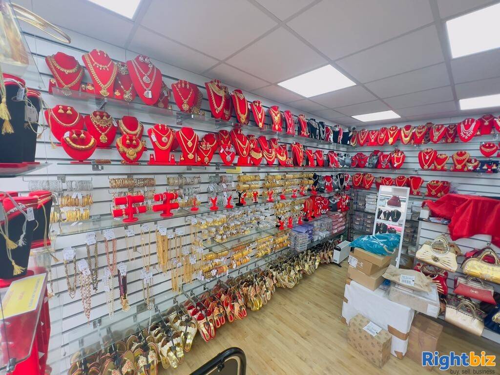 Jewellery shop for sale in London Photo 5