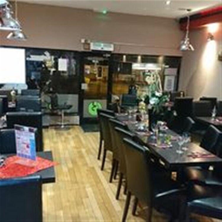 CHINESE RESTAURANT & TAKEAWAY prime unopposed location SALISBURY  AREA Photo 5