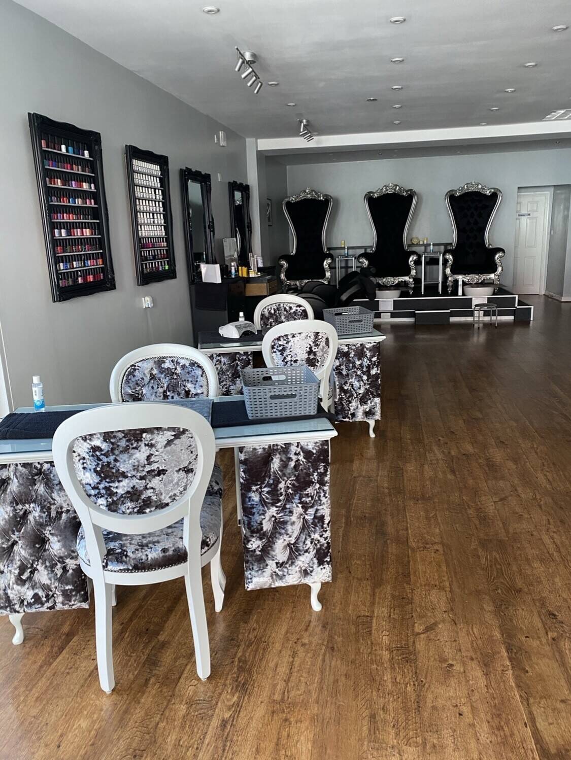 Beauty Salon for Sale in West Yorkshire