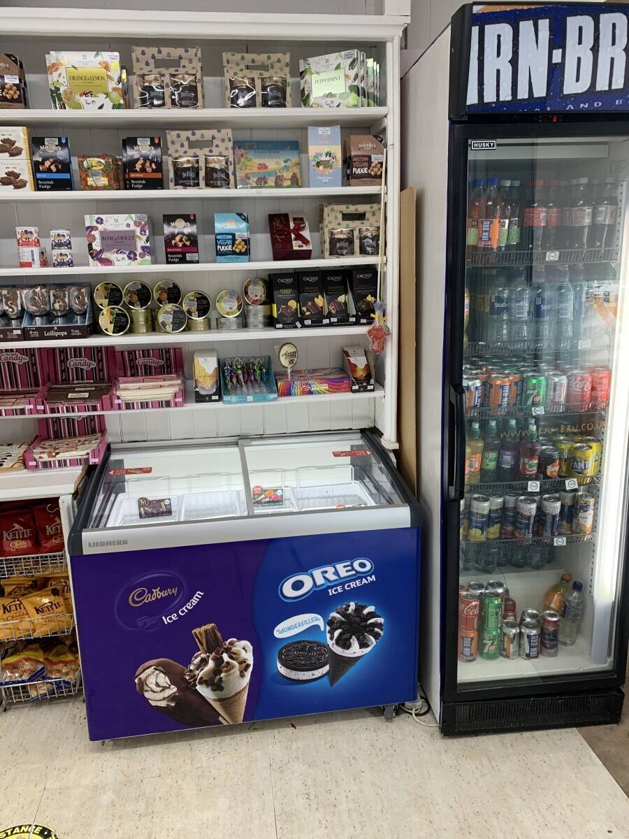 Sweetshop in Millport for sale Photo 5