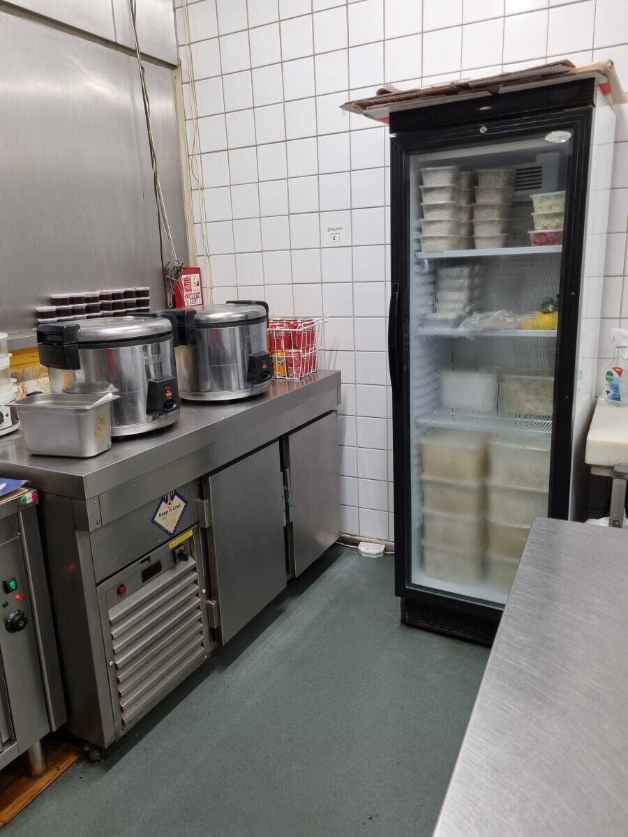 Leasehold Chinese Takeaway for sale in ferndown - A5 License Photo 5