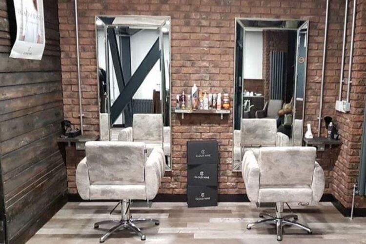 Hair & Beauty Salon - Weston-Super-Mare Photo 5