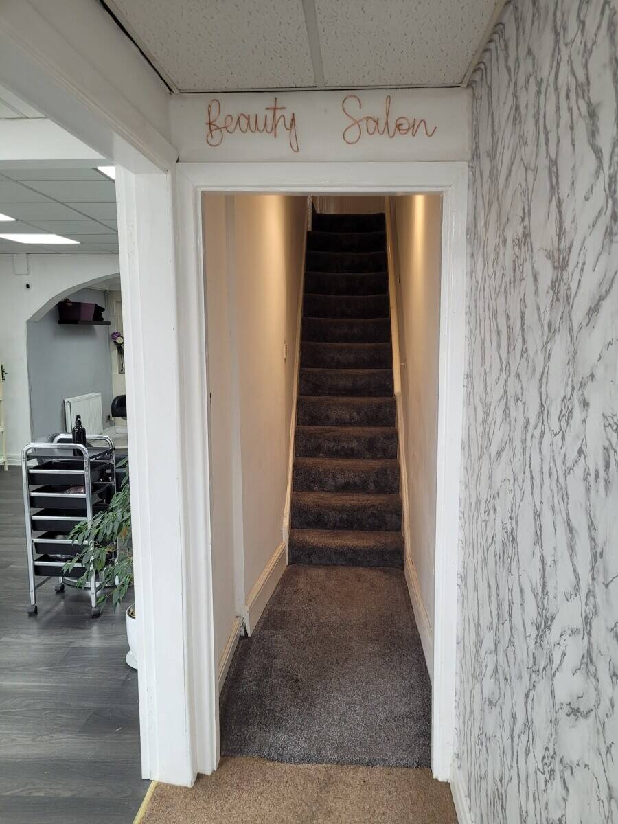 Hair and Beauty Salon for sale Warrington Photo 5