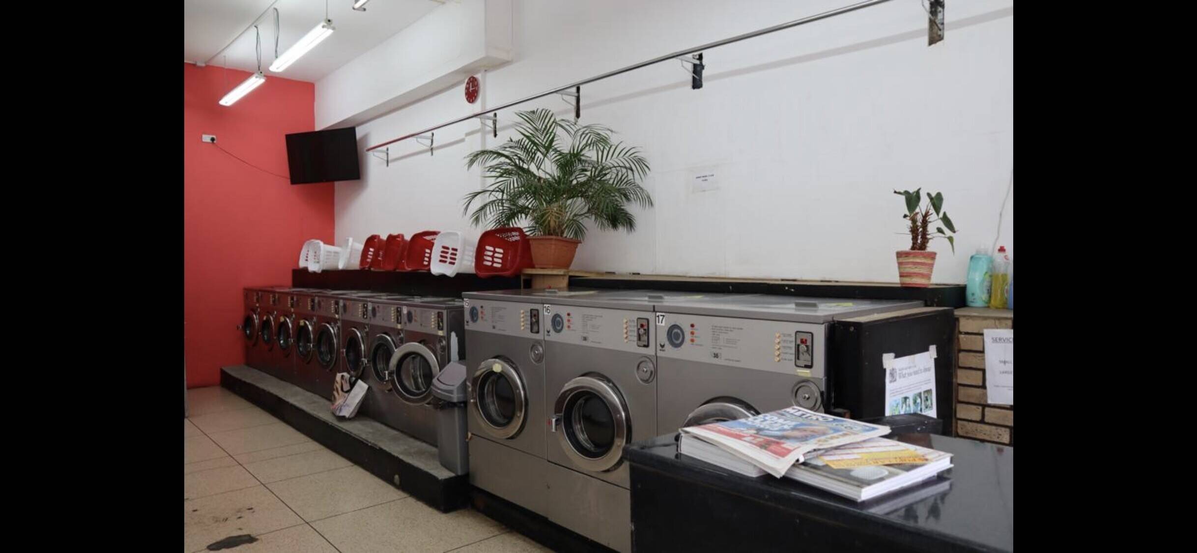 Launderette and dry cleaning for sale in Camberwell Photo 5