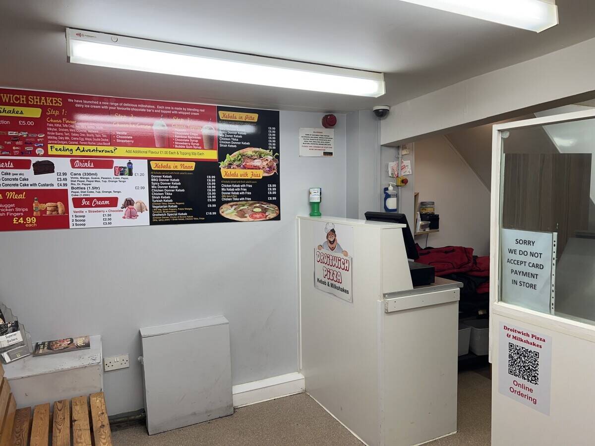 Droitwich pizza & milkshake Photo 5
