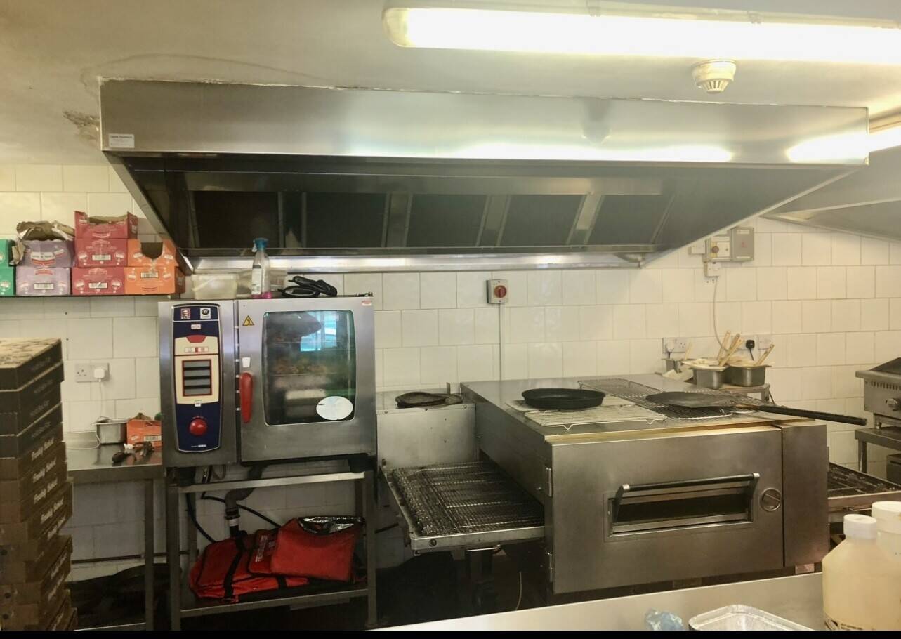 Leasehold takeaway is for sale