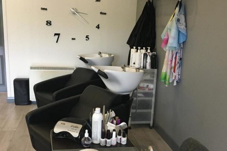 Established Hair & Beauty Salon - Congleton Photo 5