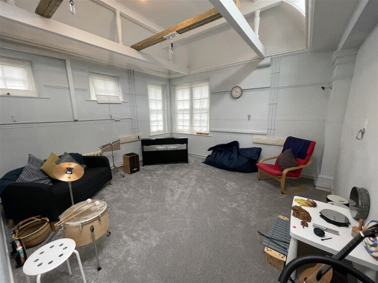 Larger offices suites available to let For Sale in Newton Abbot