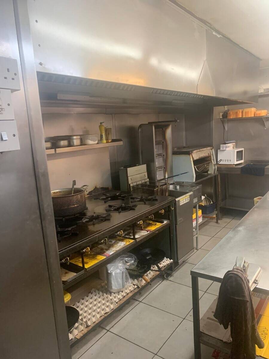 Indian Curry & Pizza Takeaway for Sale