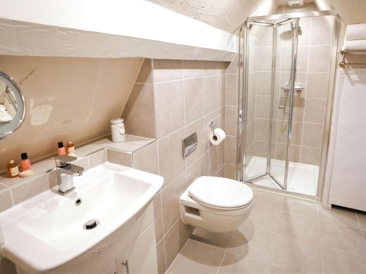 Magnificently Located Chocolate Themed Boutique Hotel with Non-Resident Cafe Bar Potential - Available on Innovative Staged Payment Option Photo 5