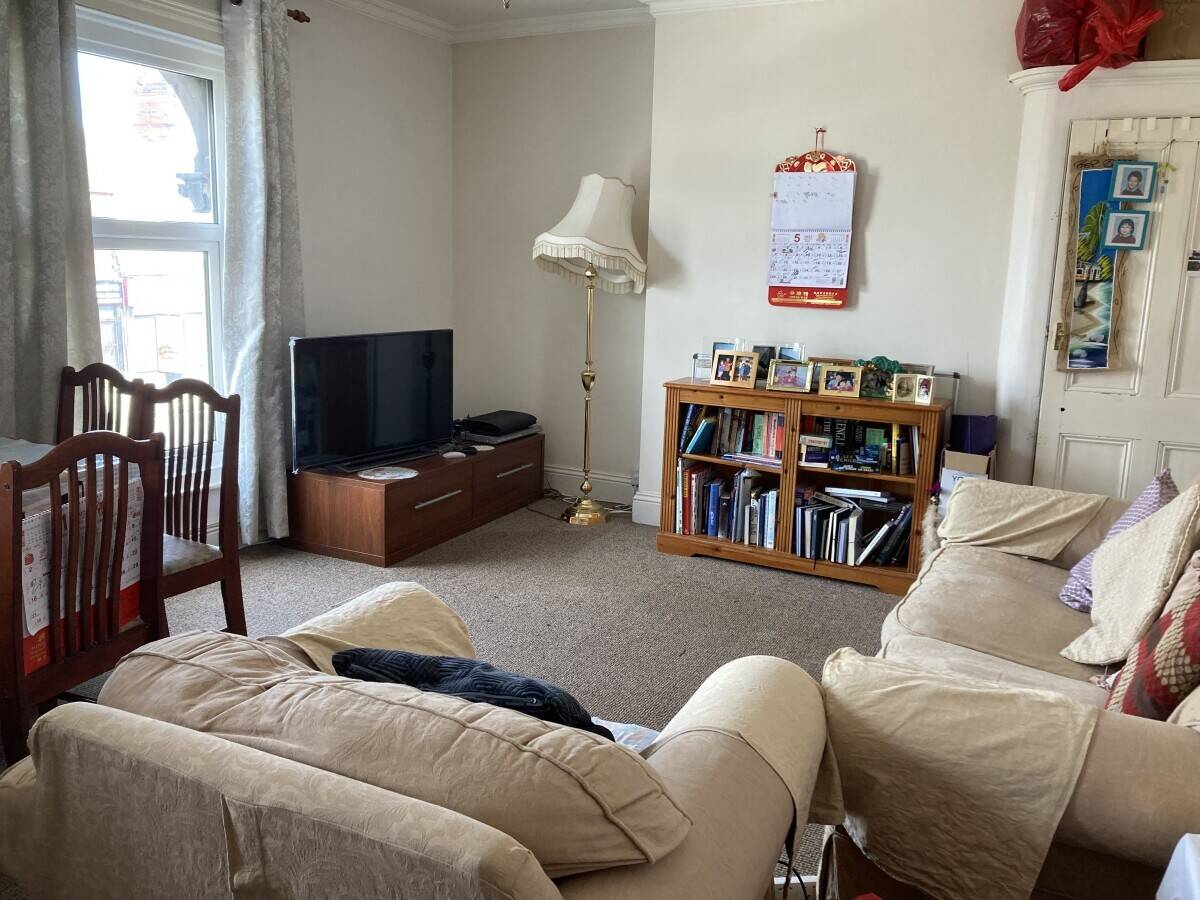 Freehold Diner with 3 bed room flat in Cleethorpes