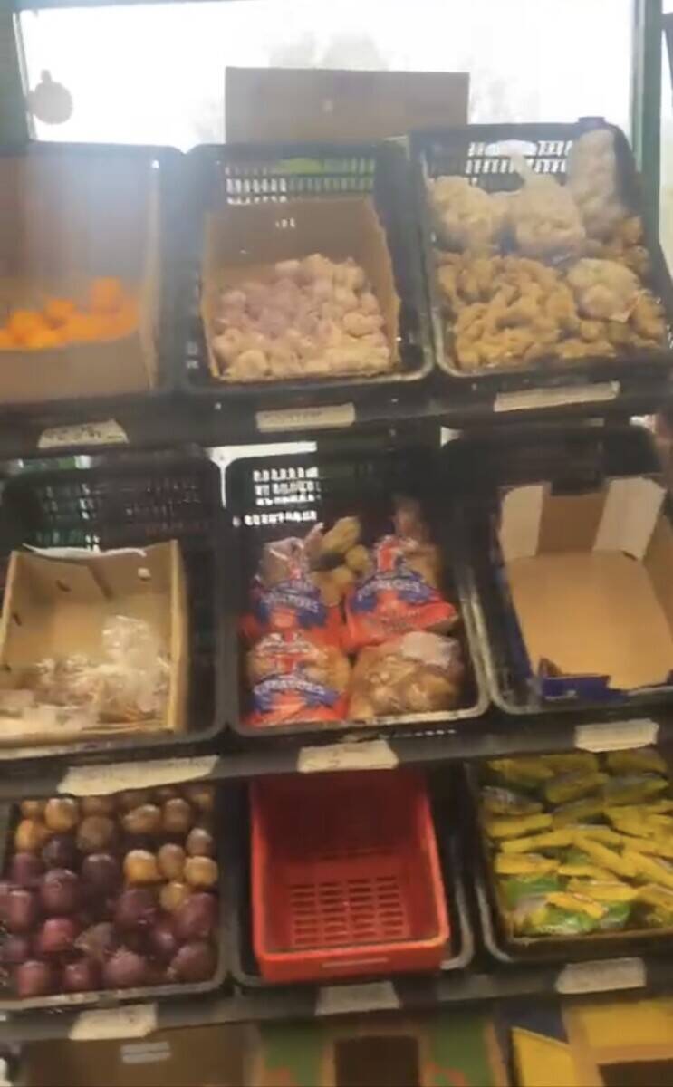 Neckycharles African/Caribbean Superstore Photo 5