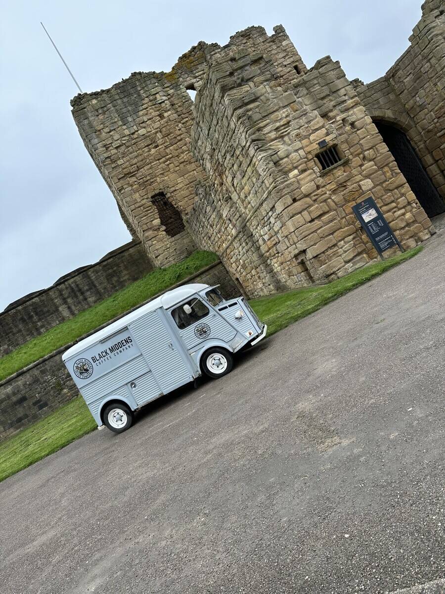 Classic HY Coffee Van Business With Prime Pitch In Tynemouth, Newcastle Upon Tyne. Photo 5